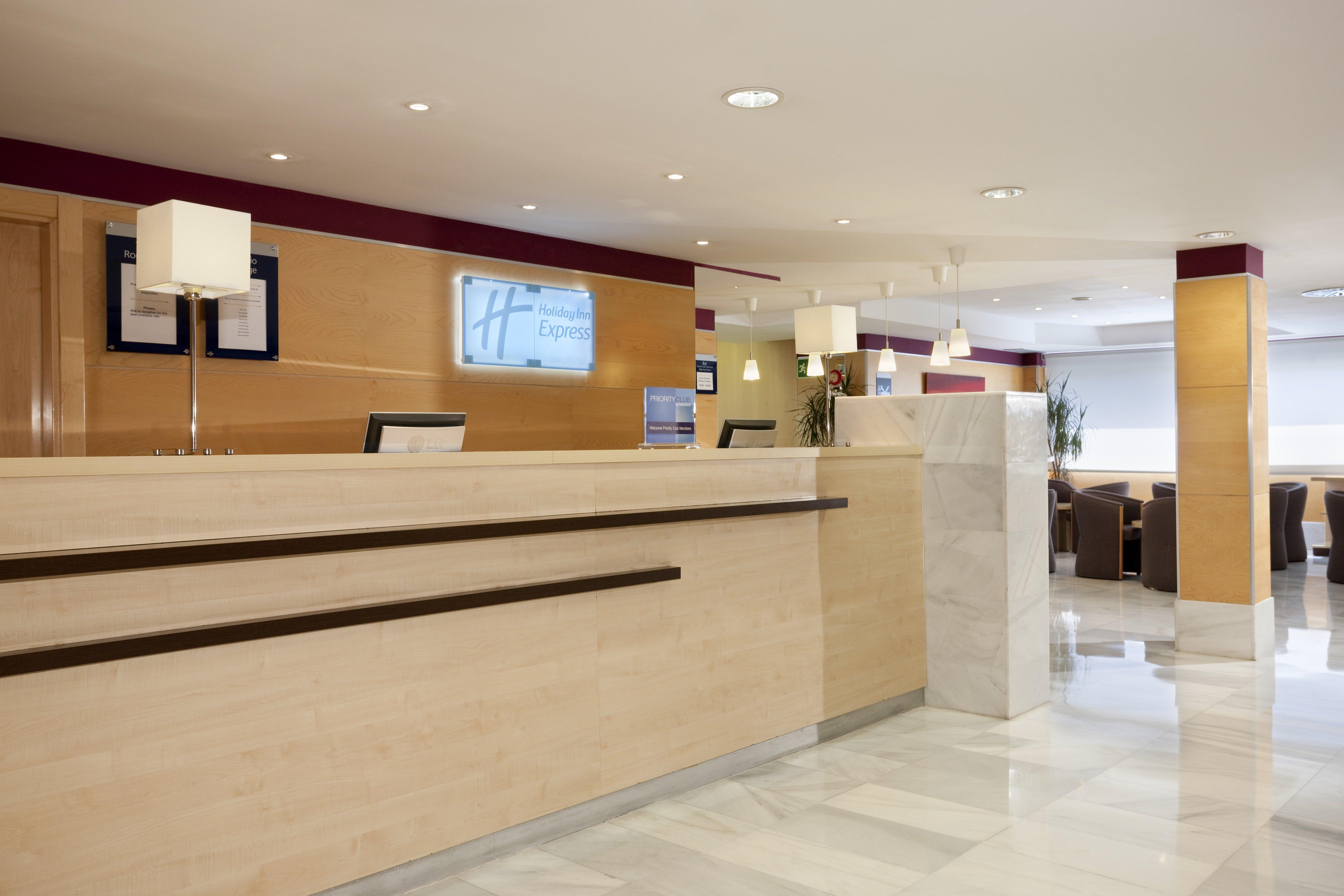 Holiday Inn Express Alcobendas By Ihg Eksteriør bilde