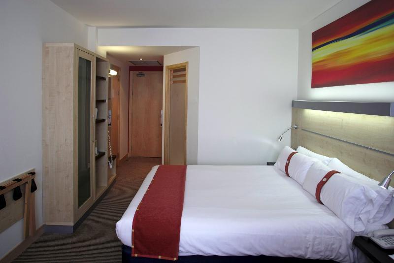 Holiday Inn Express Alcobendas By Ihg Eksteriør bilde