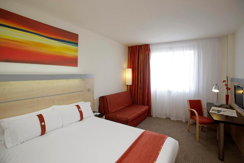 Holiday Inn Express Alcobendas By Ihg Eksteriør bilde